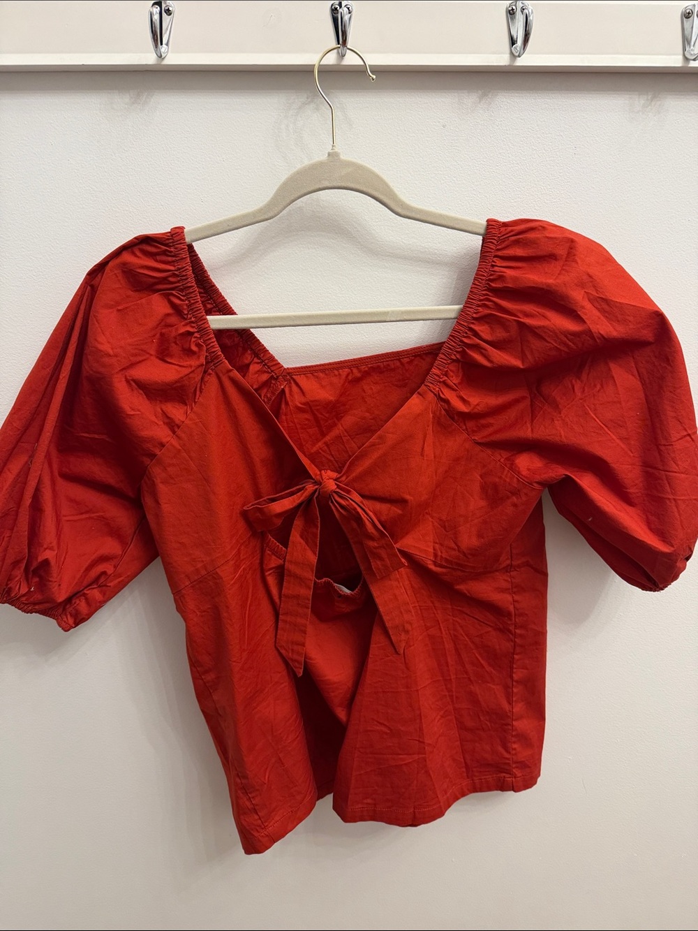 Candace Cameron Bure Red Puff-Sleeve Tie-Back Blouse